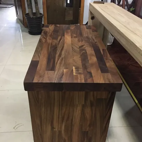 Table haute en bois massif Sorgue — bureaux et tables hautes